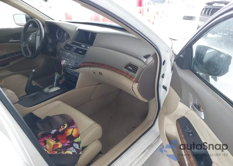 2009 Honda Accord 2.4 Ex-L from USA, damaged, VIN 1HGCP26859A093348